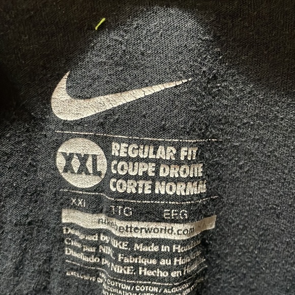 Black Nike logo fade t-shirt - Picture 3 of 3